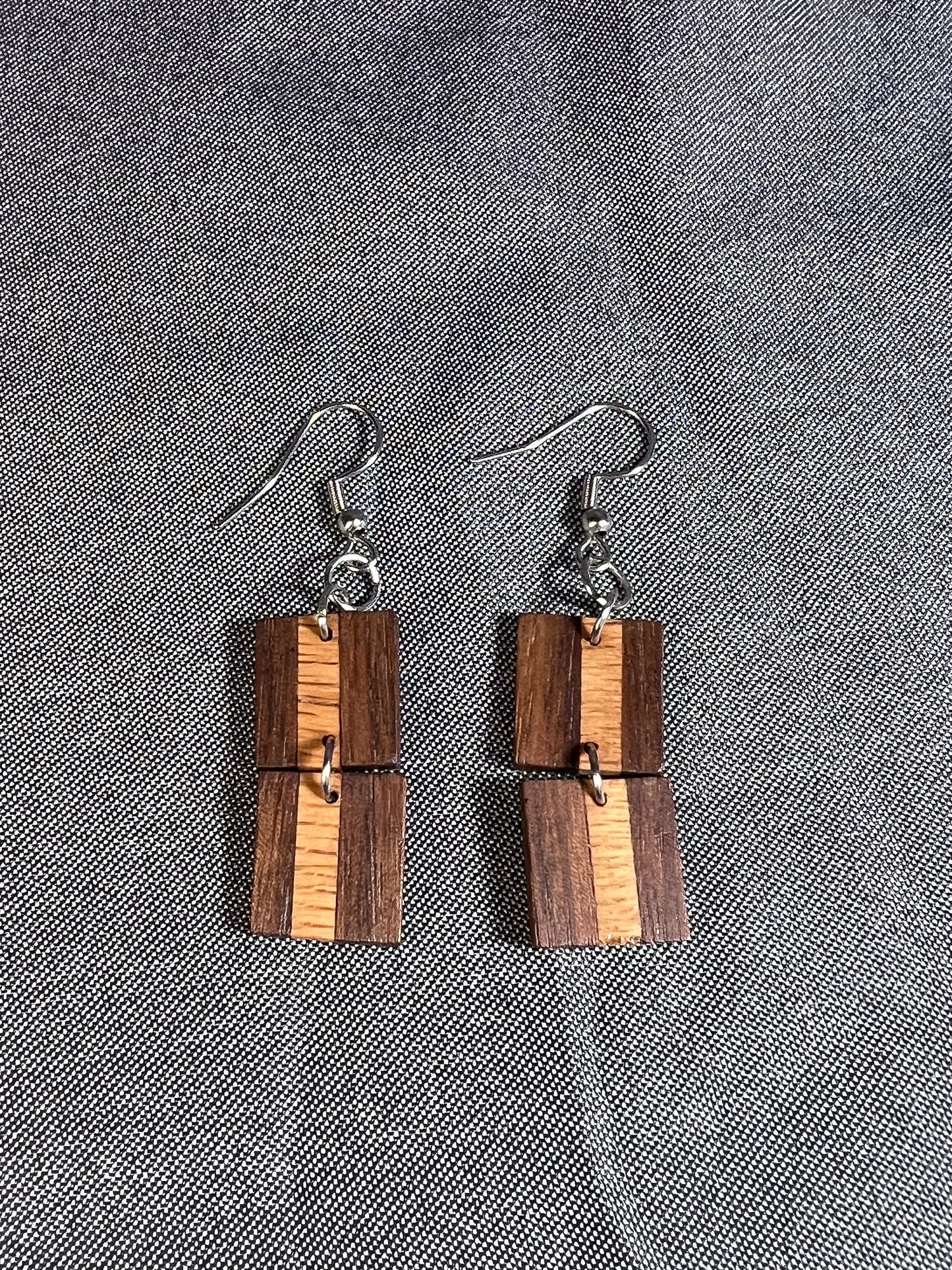 1890 Walnut with Hickory